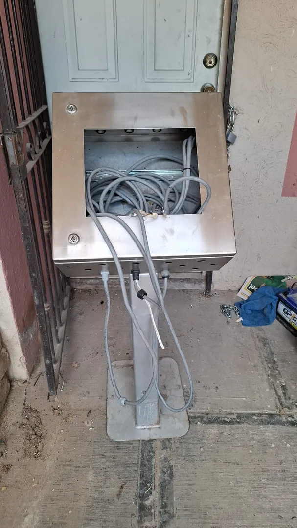 Gabinete de acero inoxidable CNC